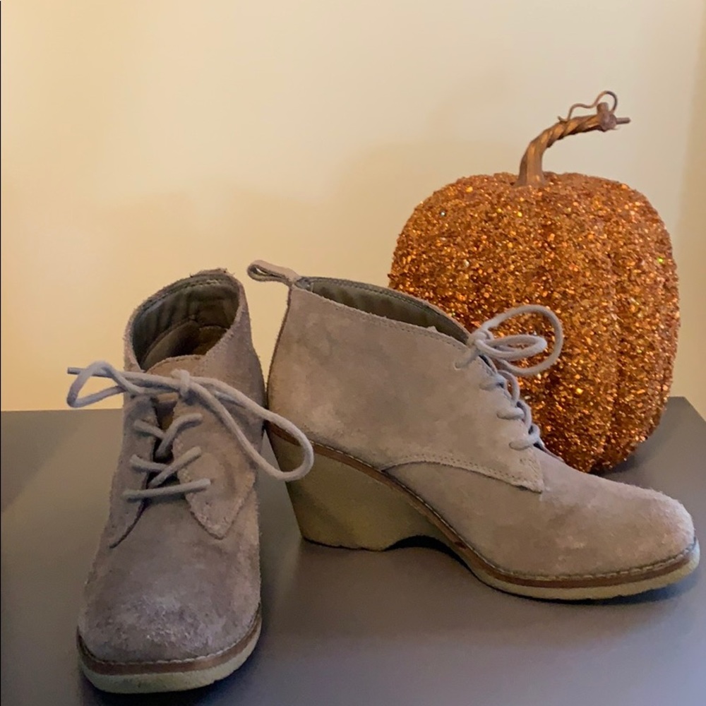 Sonoma platform suede ankle bootie